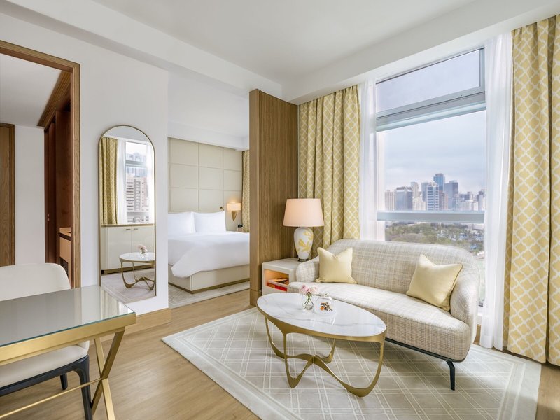 Lanson Place 22