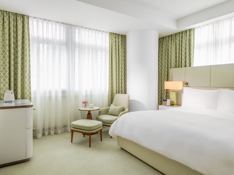 Lanson Place 26