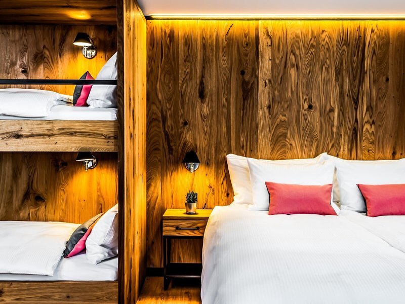 Hotel Pellas 13