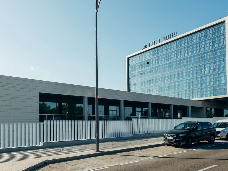 Valencia Congress 2 - Exterior