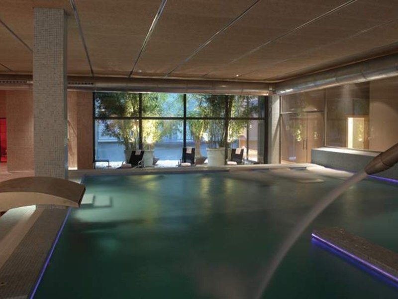 Valencia Congress 15 - Outdoor Pool