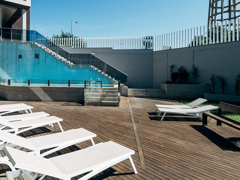 Valencia Congress 18 - Outdoor Pool