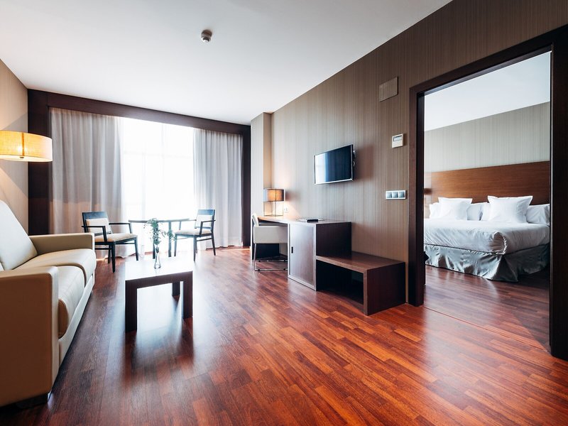 Valencia Congress 43 - Room Example