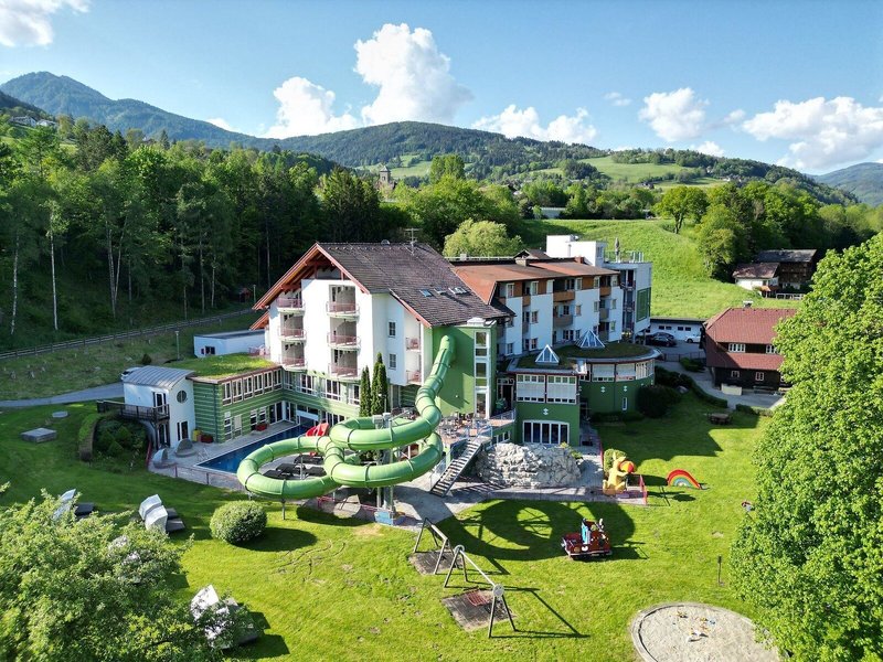 Familienhotel Trebesingerhof 1