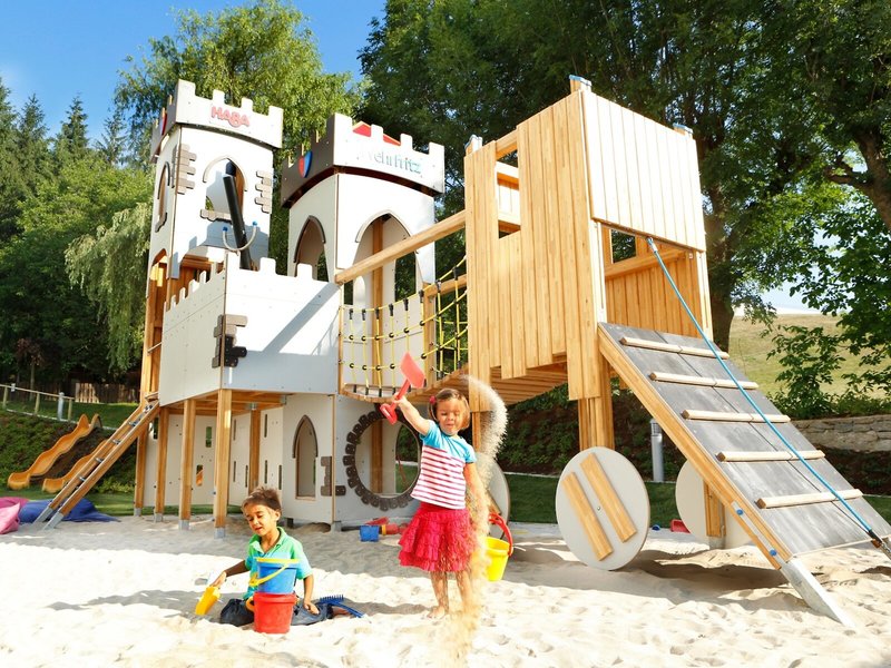 Familienhotel Trebesingerhof 23