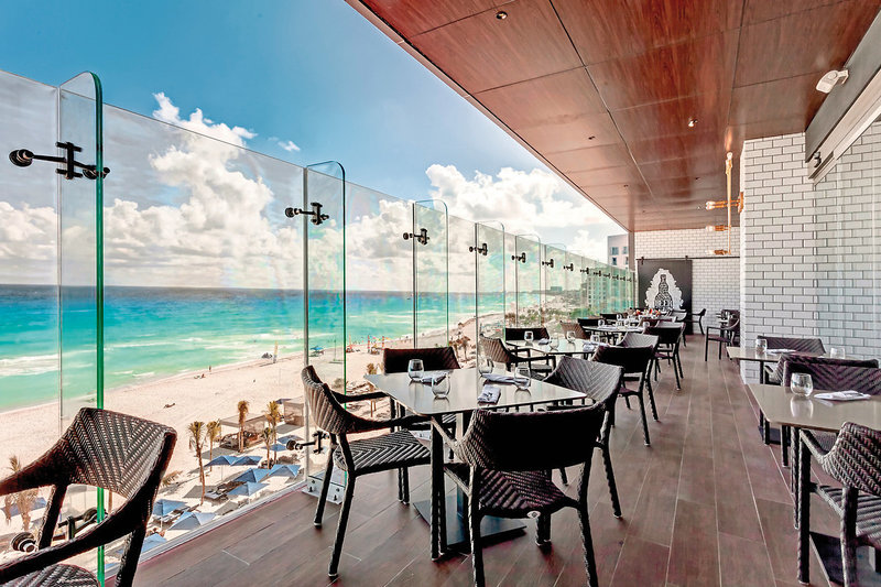 Royalton Suites Cancun 3 - Terrace