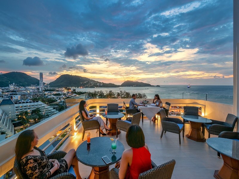 Andaman Beach Suites 26