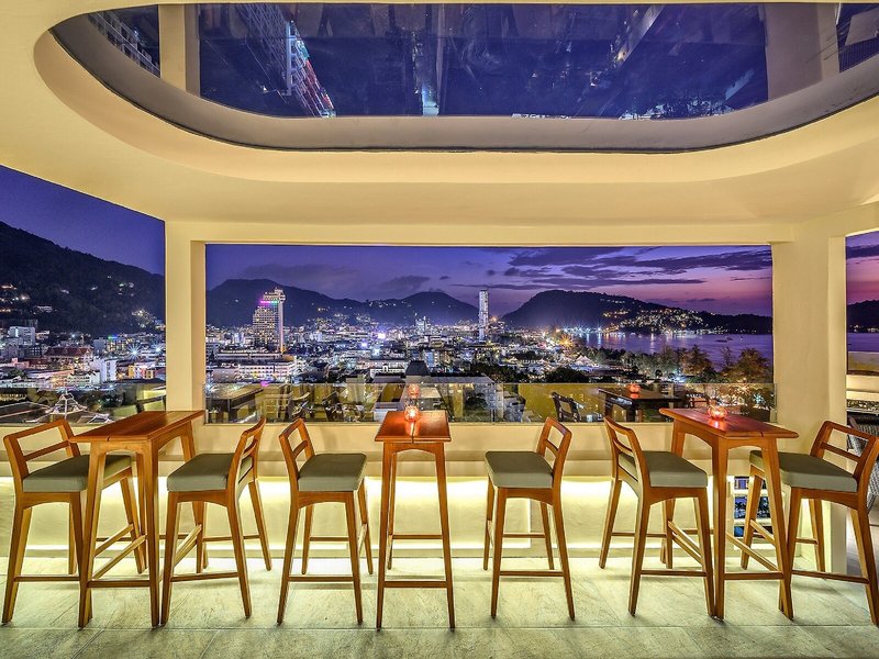 Andaman Beach Suites 28