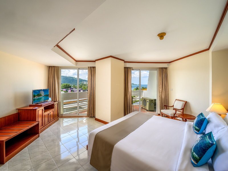 Andaman Beach Suites 39