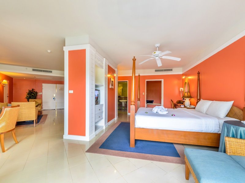 Andaman Seaview Hotel 43