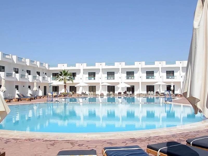 Sharm Cliff Resort 11