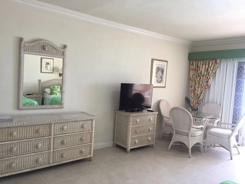 Coral Sands Beach Resort 14