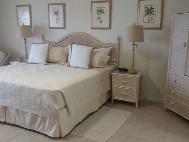 Coral Sands Beach Resort 16