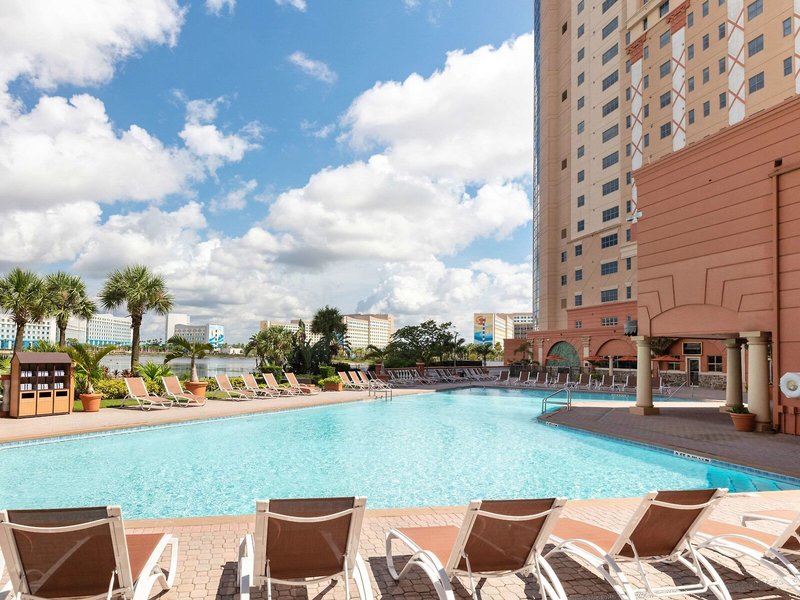 Westgate Palace Resort 12