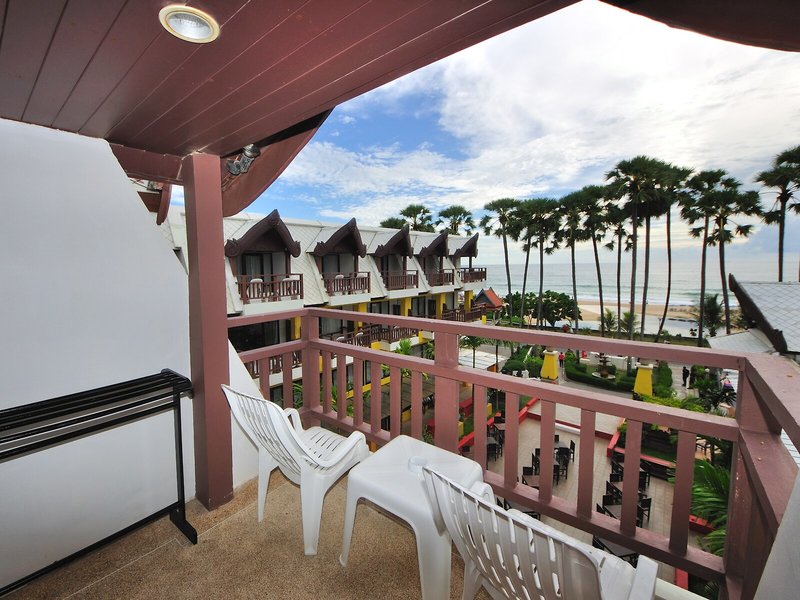 Woraburi Phuket Resort & Spa 2