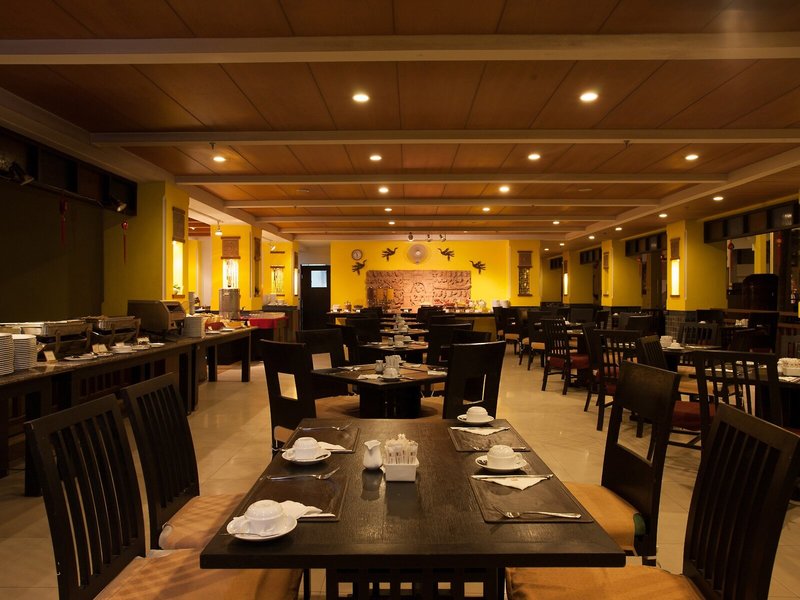 Woraburi Phuket Resort & Spa 23