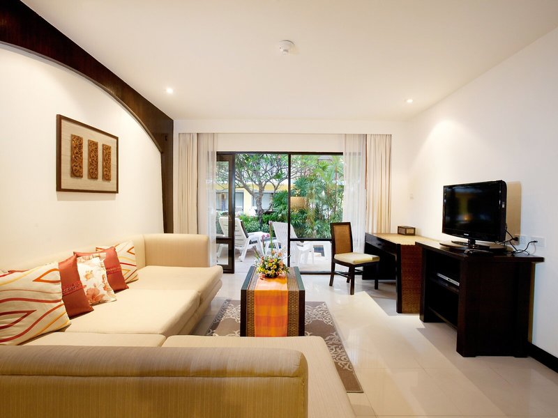 Woraburi Phuket Resort & Spa 39