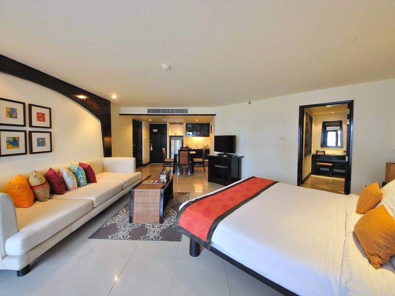 Woraburi Phuket Resort & Spa 40