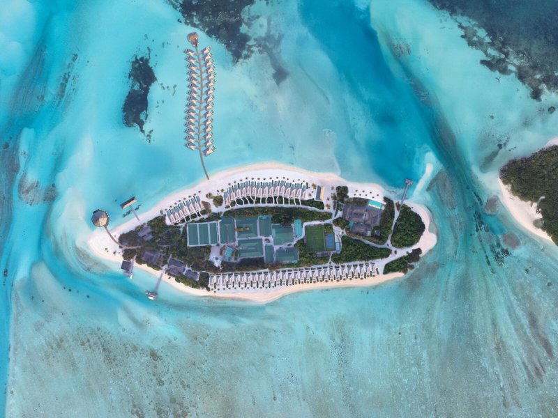 Innahura Maldives Resort 3