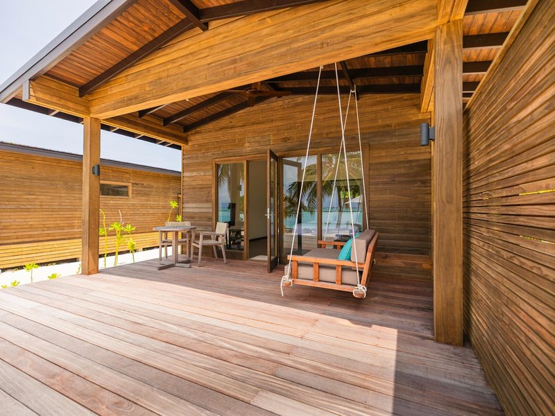 Innahura Maldives Resort 18