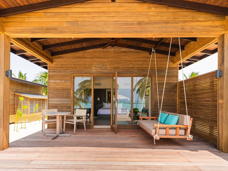 Innahura Maldives Resort 20