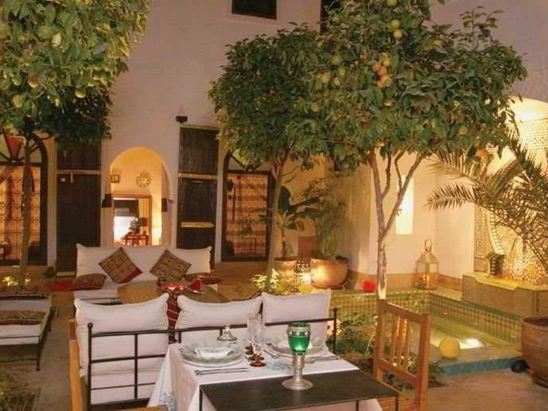 Riad Karmela 16