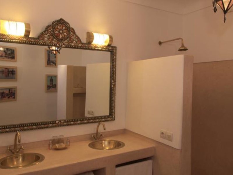 Riad Karmela 35