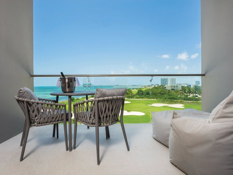 Dreams Vista Cancun Golf & Spa Resort 27