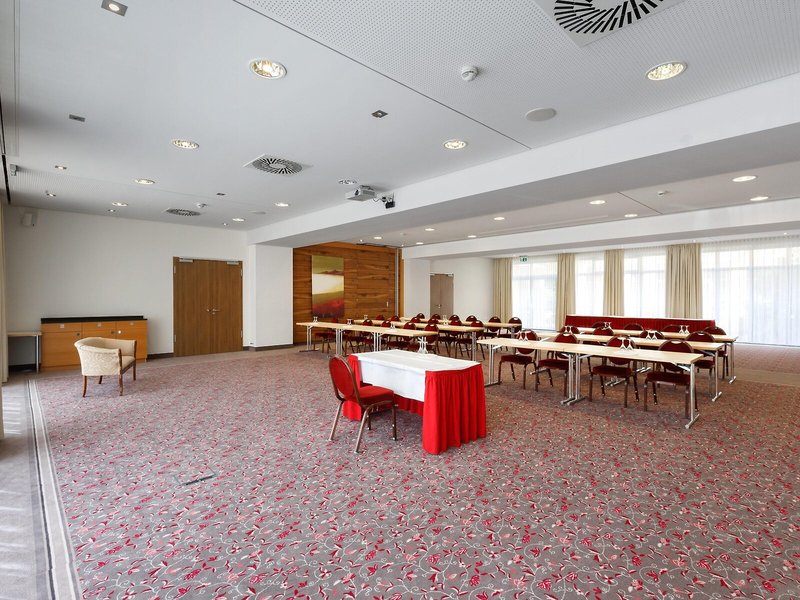 Holiday Inn Nürnberg City Center 5