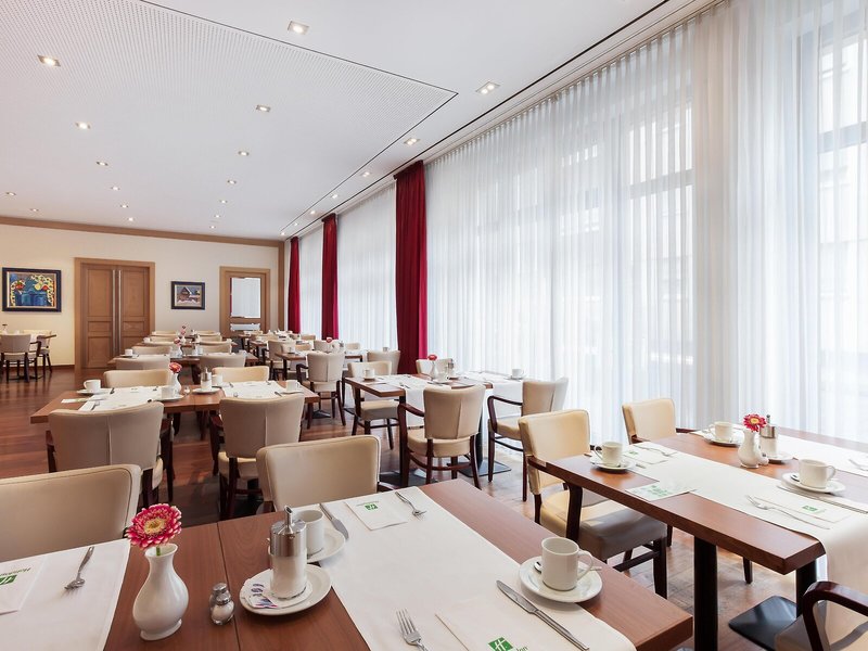 Holiday Inn Nürnberg City Center 17