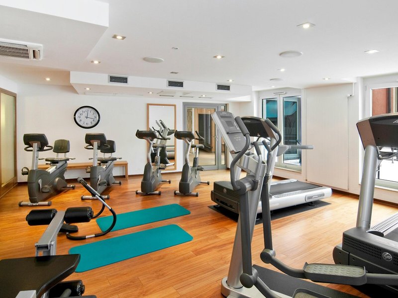 Holiday Inn Nürnberg City Center 21