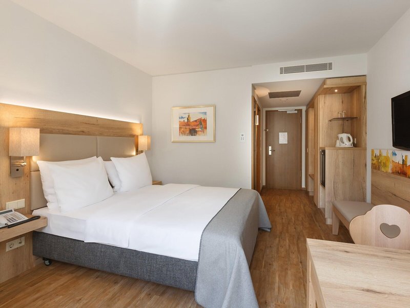 Holiday Inn Nürnberg City Center 23