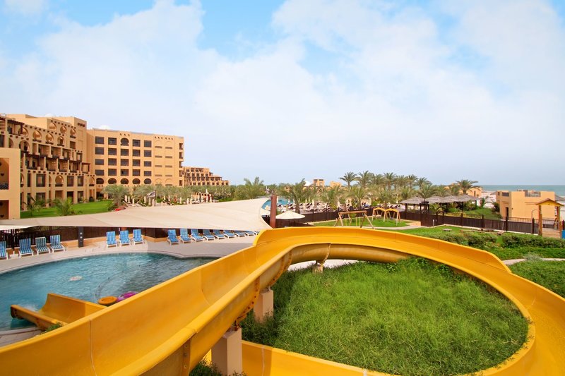 Hilton Ras Al Khaimah Resort & Spa 49 - Terrace