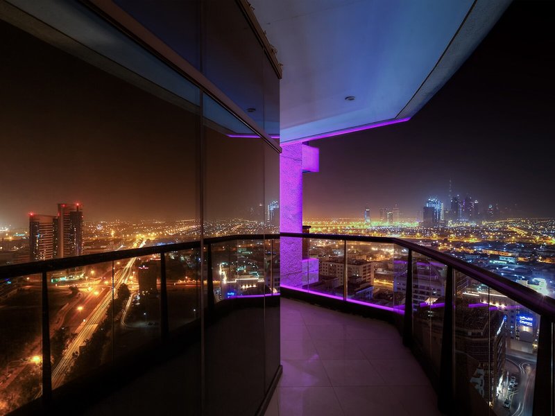 Majestic Hotel Tower Dubai 1 - Exterior