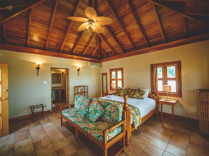 Ocean Cliff Hotel 31