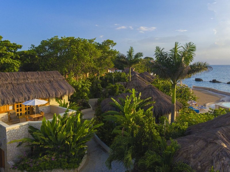 Ocean Cliff Hotel 39