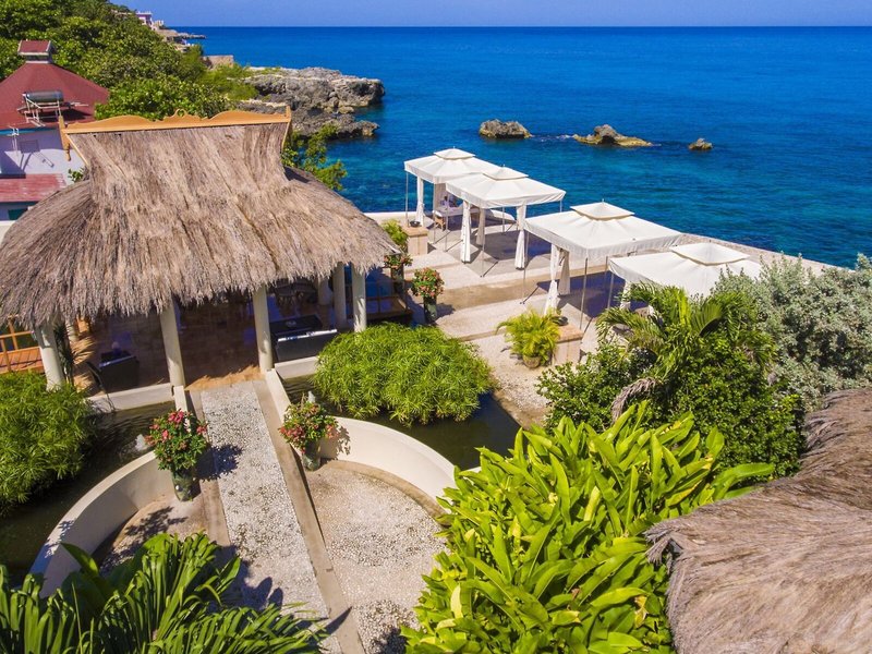 Ocean Cliff Hotel 11