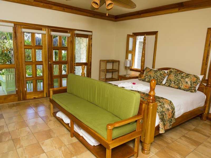 Ocean Cliff Hotel 41