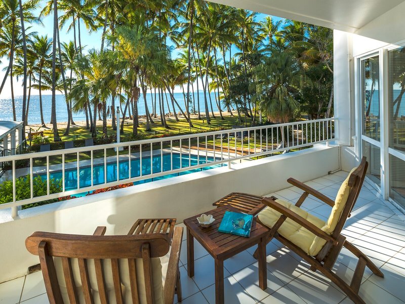 Alamanda Palm Cove by Lancemore 4