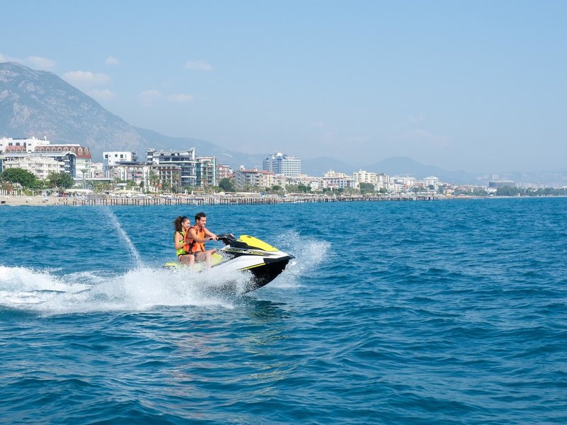 Sea Sight 44
