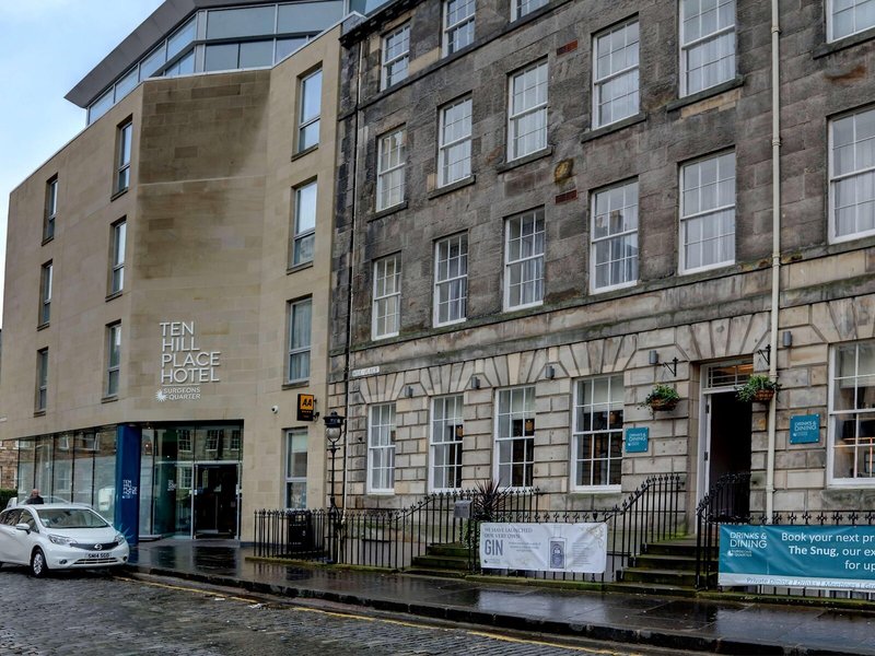 Ten Hill Place Hotel