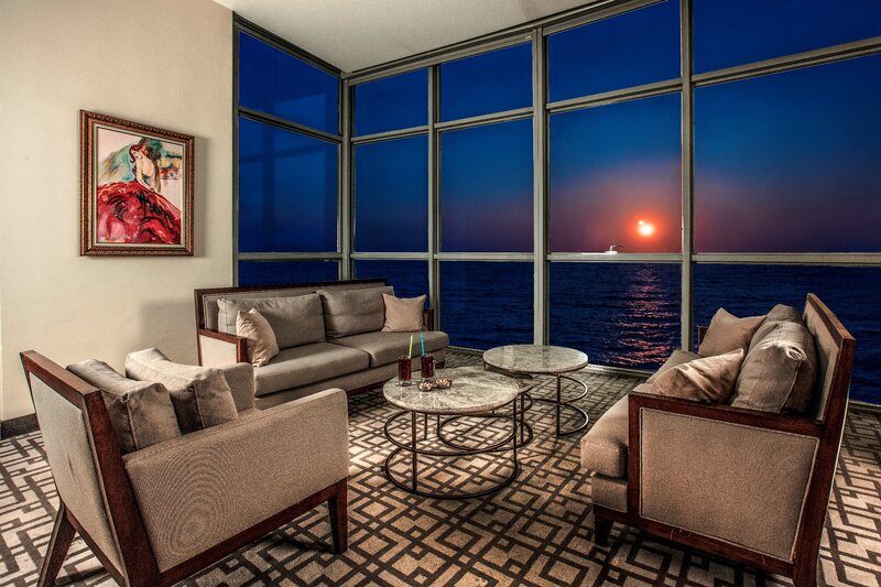 Charisma De Luxe Hotel 6