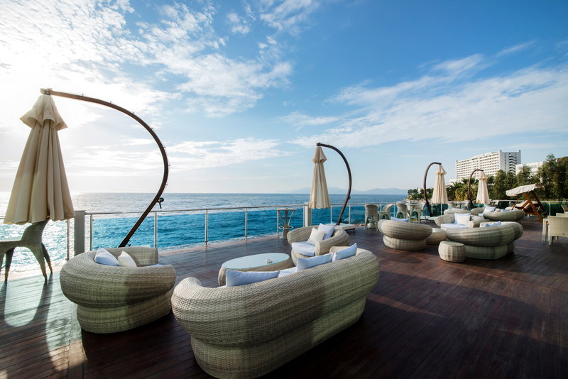 Charisma De Luxe Hotel 22