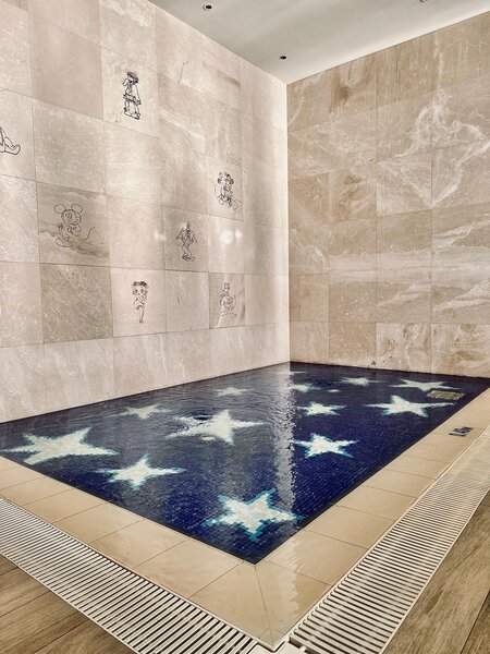 Charisma De Luxe Hotel 57