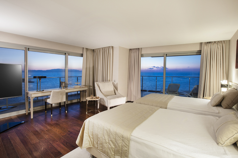Charisma De Luxe Hotel 43