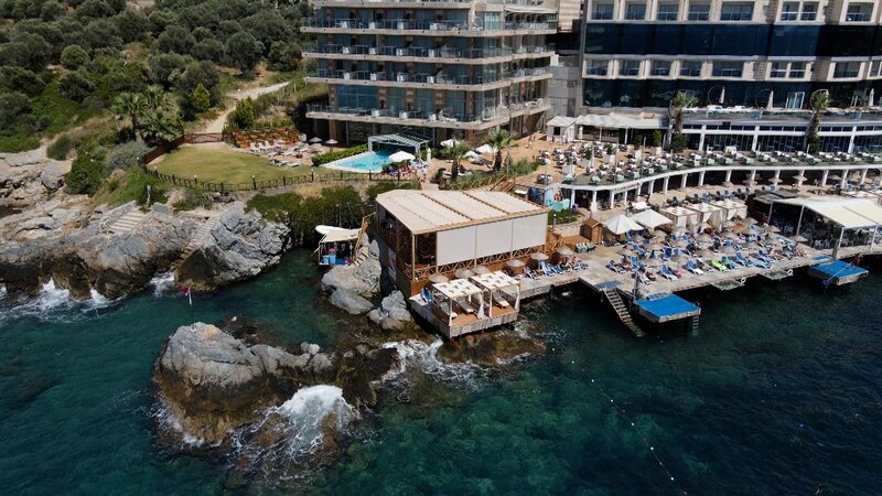 Charisma De Luxe Hotel 11