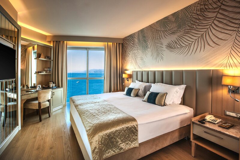 Charisma De Luxe Hotel 12