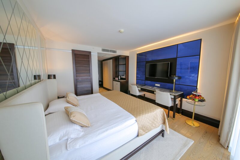 Charisma De Luxe Hotel 34