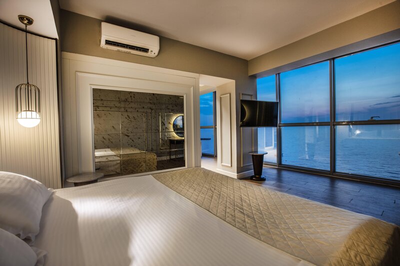 Charisma De Luxe Hotel 37