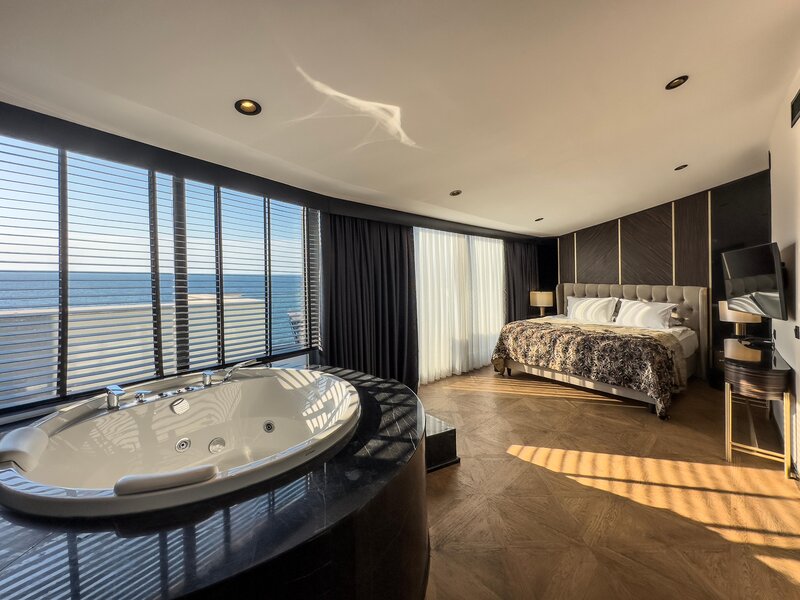 Charisma De Luxe Hotel 60